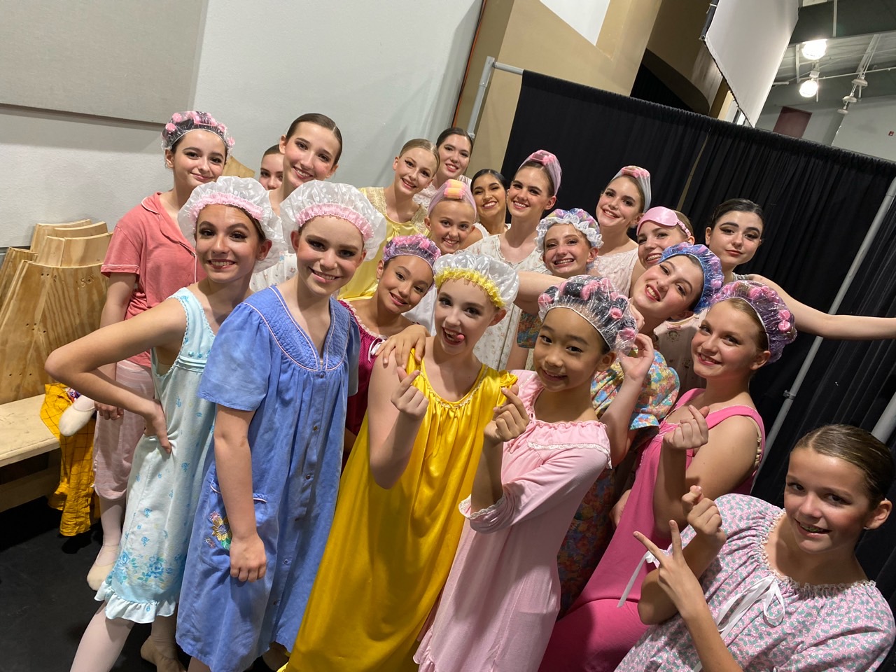 _e_33i6gb_4_j5dUd018svc1u1m4m2r5szvg_qhqrdf